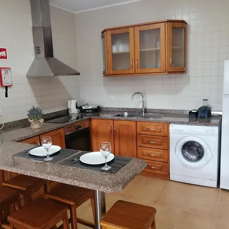 Casa De Ribes T1 Linda Vista *