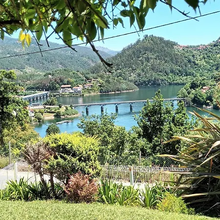 Casa De Ribes T1 Linda Vista