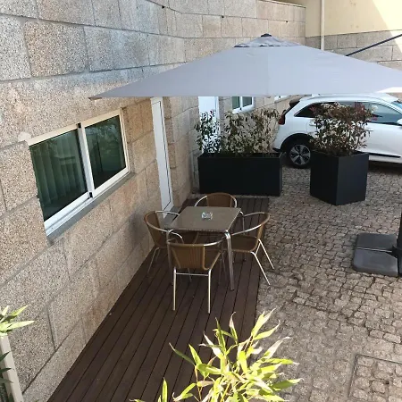 Apartamento Casa De Ribes T1 Linda Vista *