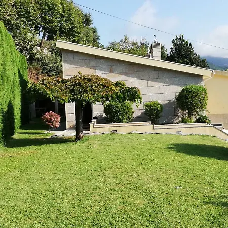 Casa De Ribes T1 Linda Vista アパート